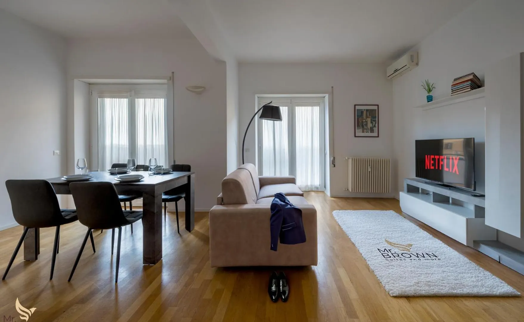Mrbrown - Eredia Apartment location